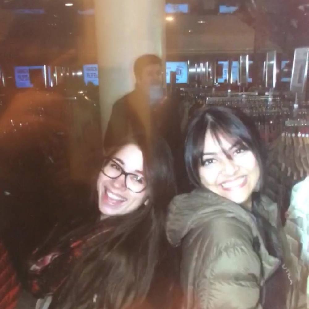 Meet your Posher, Clarissa